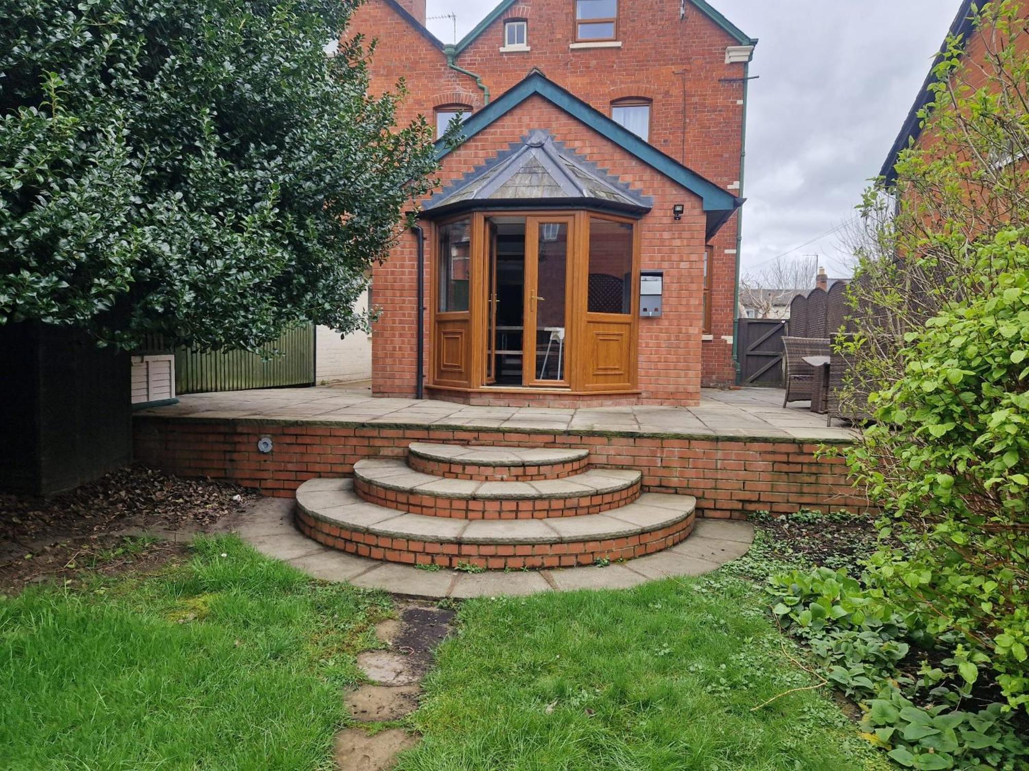 Hereford - Falcon House - Spacious 5 Bedroom House With Games Room - Sleeps 14 Guests - Great Property For Family & Friends Gathering Together - Hosted By Rentmyhouse Exterior photo